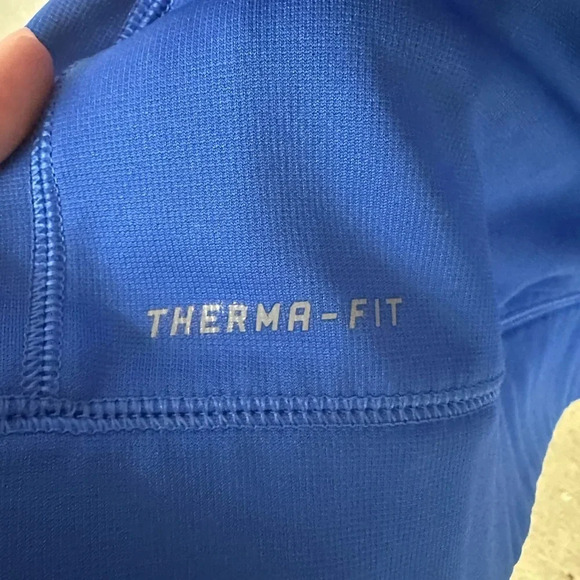 Nike Men's Blue Sweatshirt. Therma-fit. Yellow Nike logo. Size Large. Unisex - Picture 7 of 8